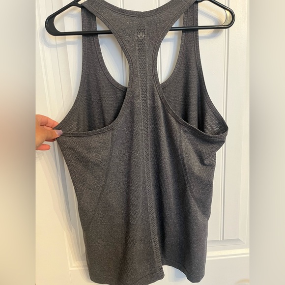 Lululemon Swiftly Tech Racerback Tank - Picture 2 of 4